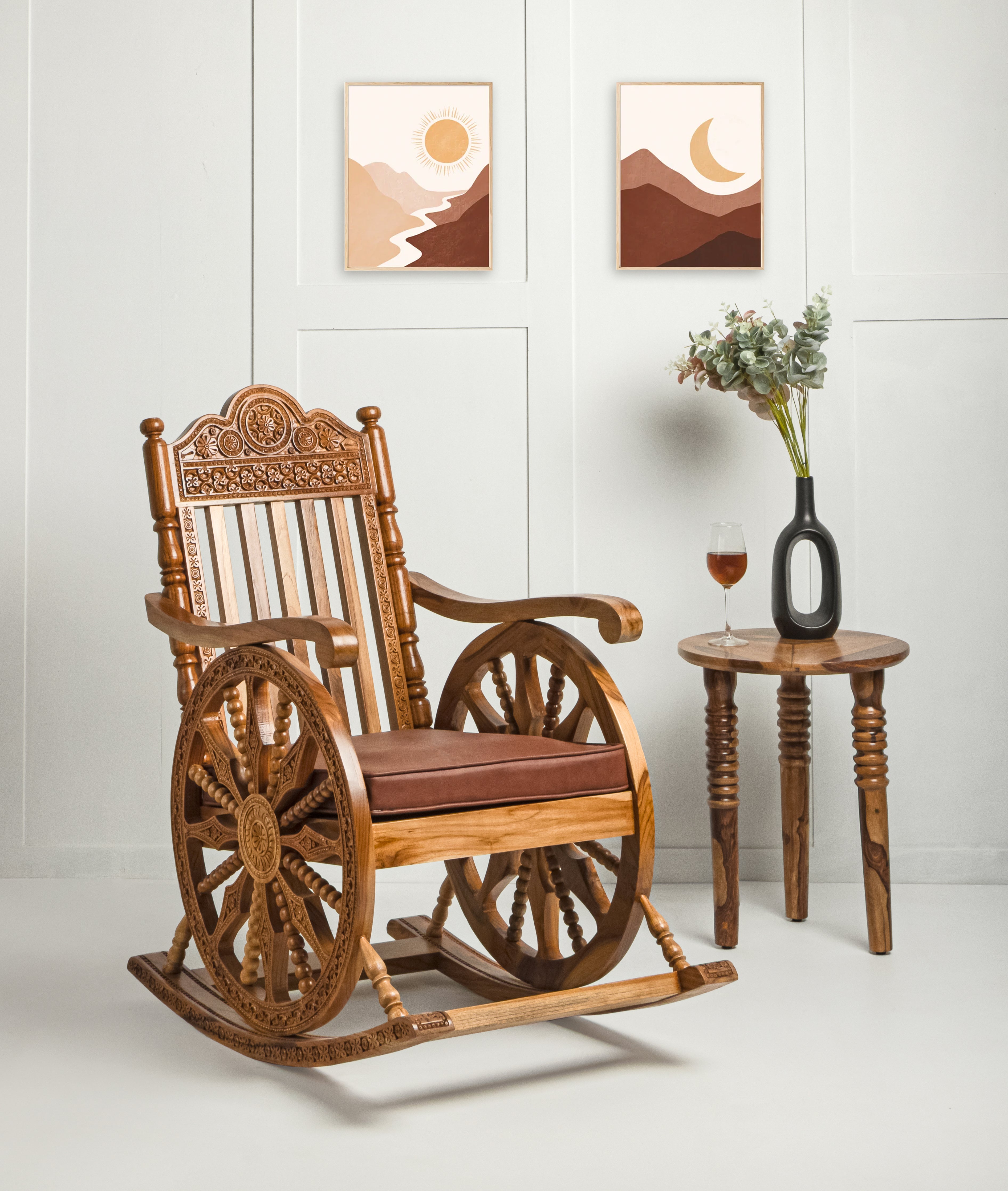 Wooden discount aaram chair